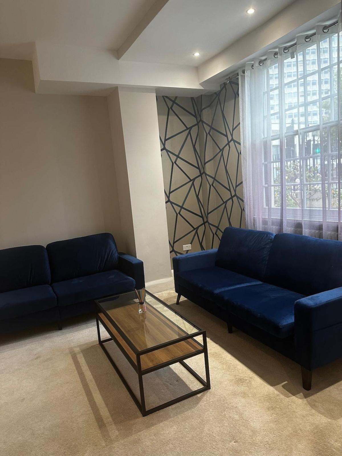 Apartamento Stunning Two Bedrooms Londres