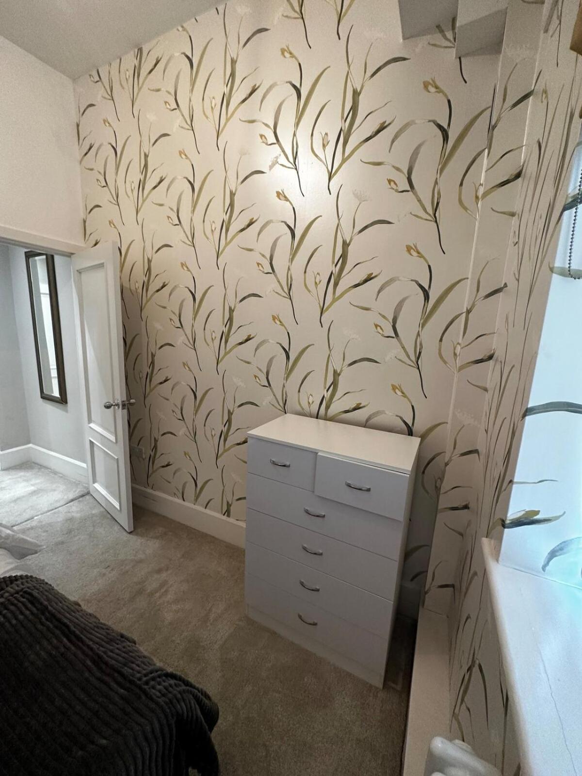 Stunning Two Bedrooms Apartment